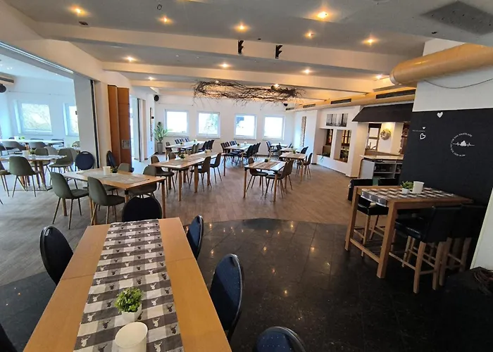 Smart 1 Bb1 052 Hotel *